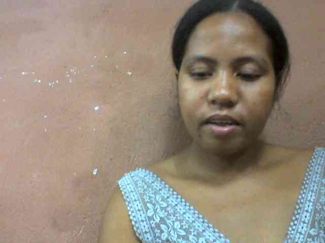 Tharcile webcam