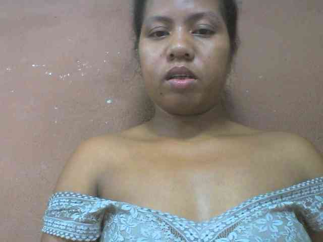 Tharcile webcam