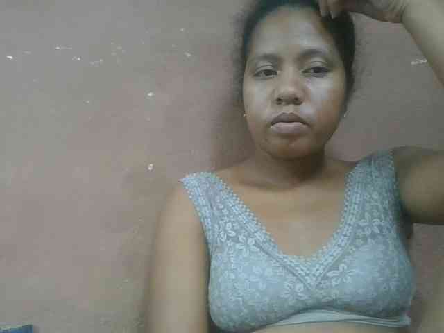 Tharcile webcam