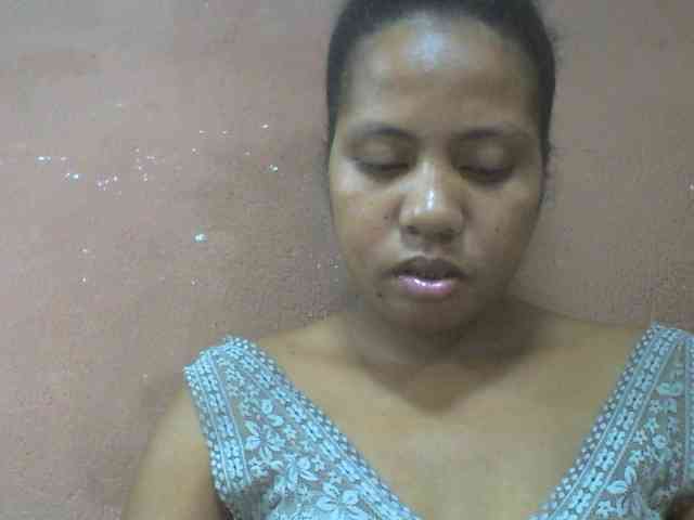 Tharcile webcam