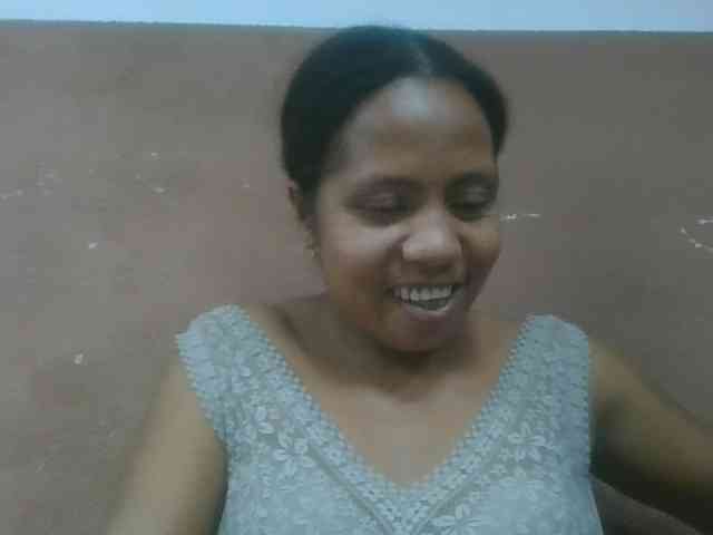 Tharcile webcam