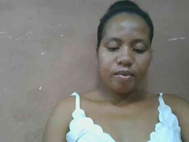 Tharcile webcam