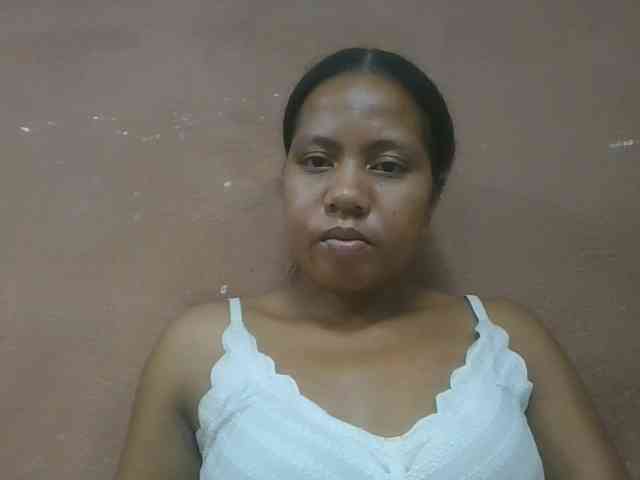 Tharcile webcam