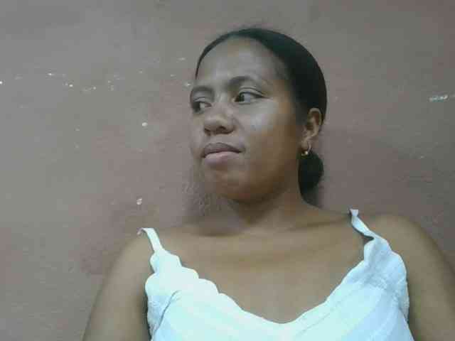 Tharcile webcam