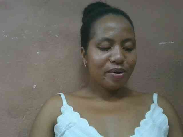 Tharcile webcam