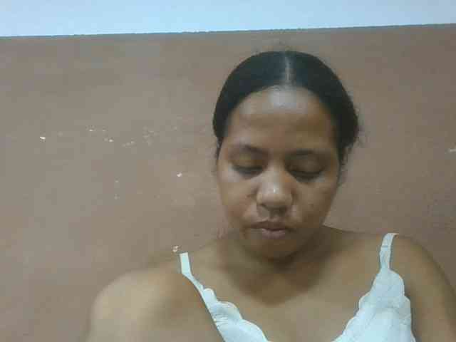 Tharcile webcam