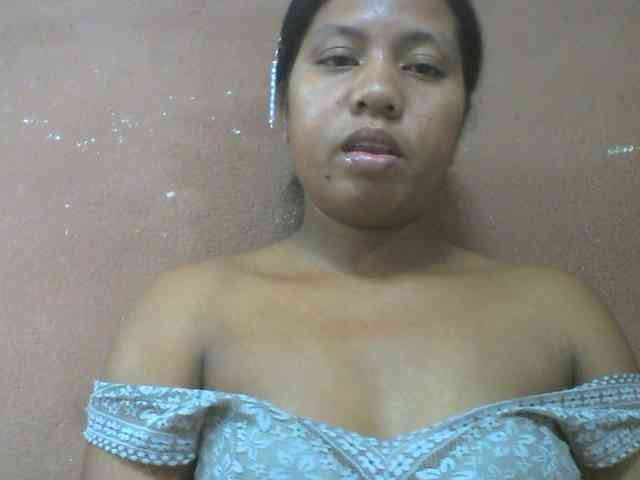 Tharcile webcam