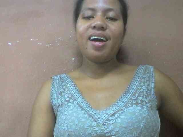 Tharcile webcam