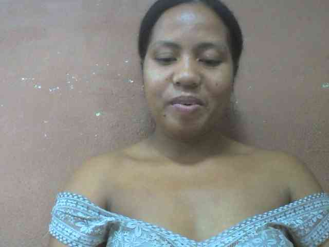 Tharcile webcam