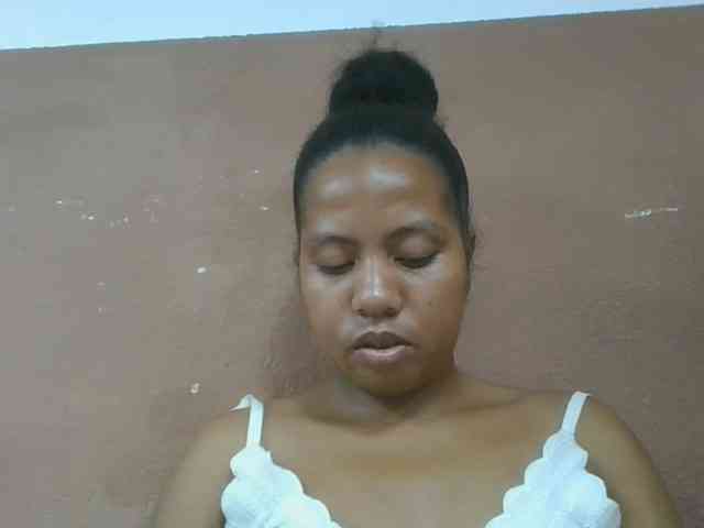 Tharcile webcam