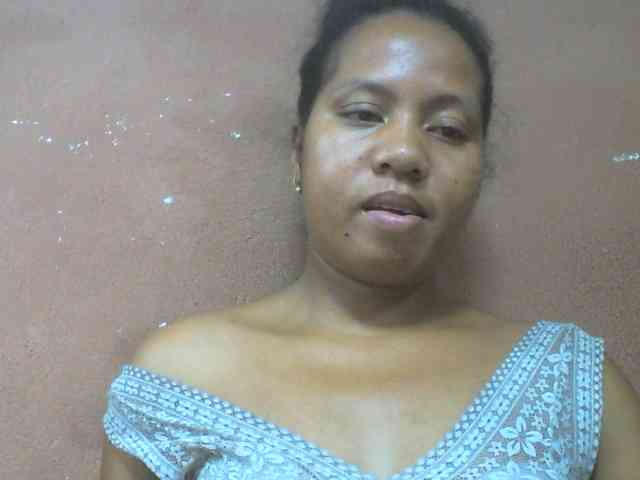 Tharcile webcam