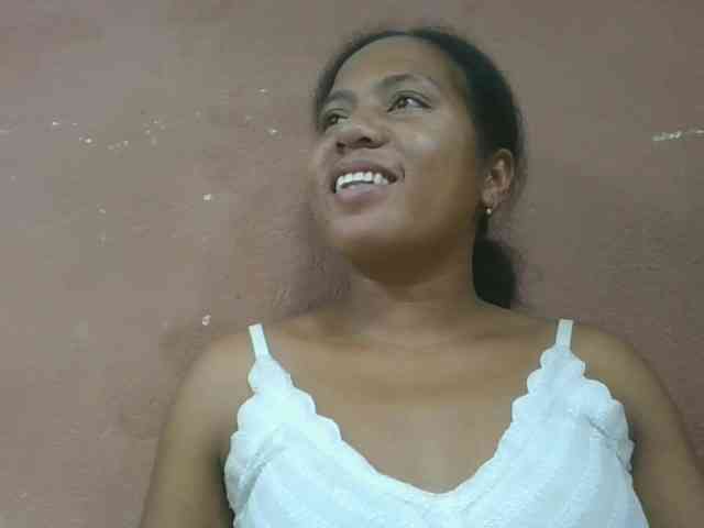 Tharcile webcam
