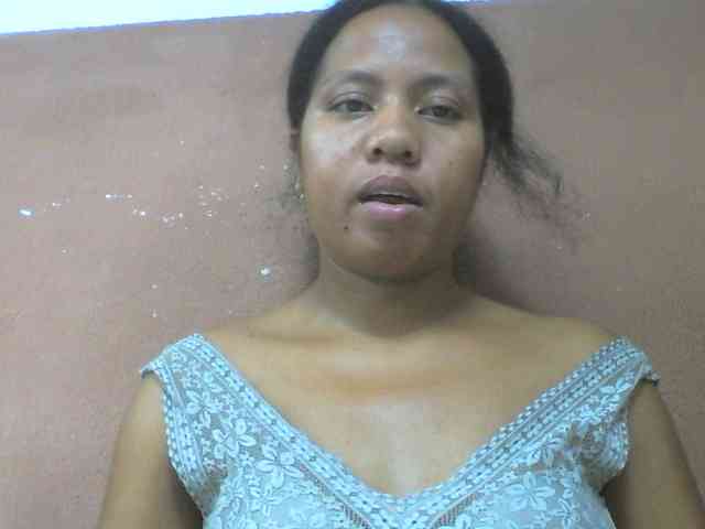 Tharcile webcam