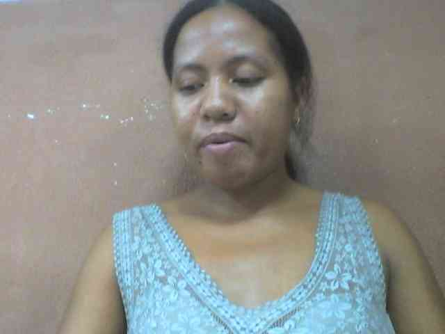 Tharcile webcam