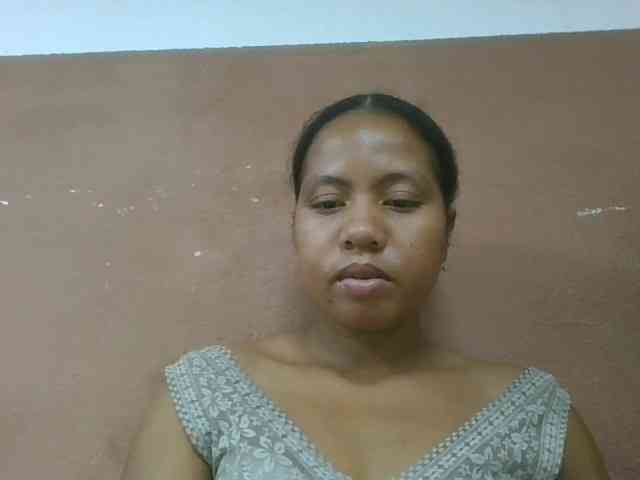 Tharcile webcam