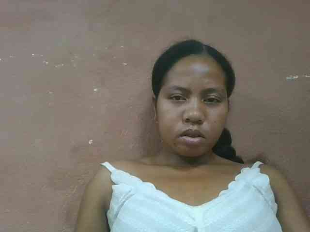 Tharcile webcam