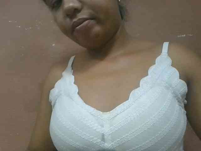 Tharcile webcam