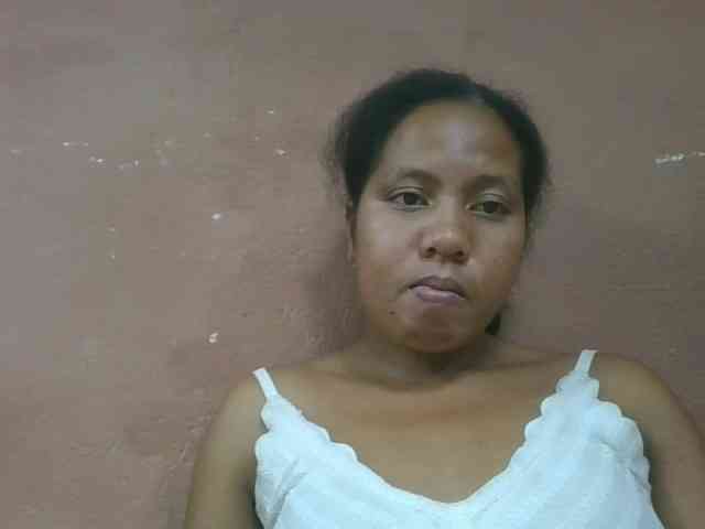 Tharcile webcam