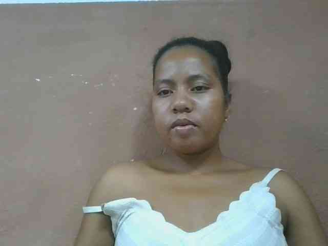 Tharcile webcam