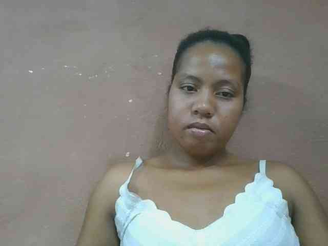 Tharcile webcam