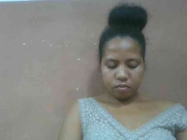 Tharcile webcam