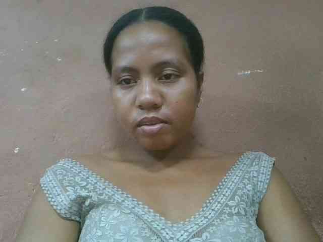 Tharcile webcam