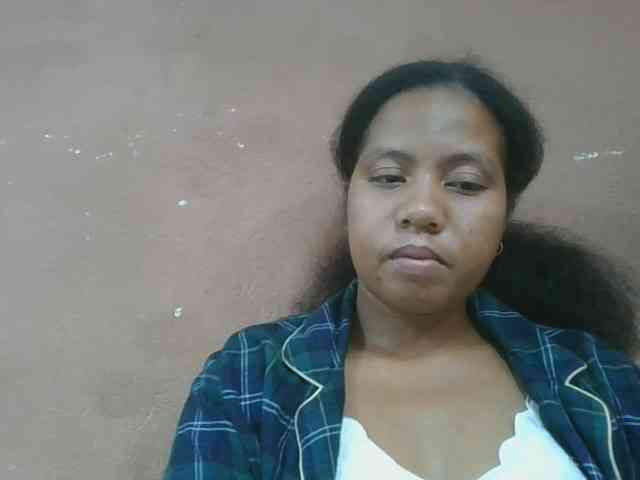 Tharcile webcam