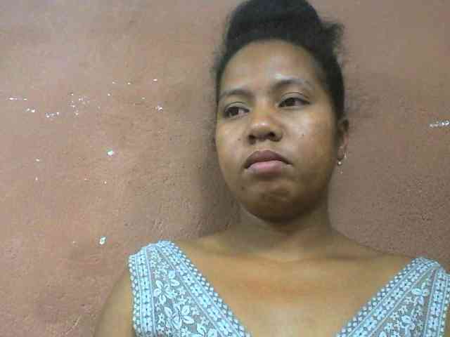 Tharcile webcam