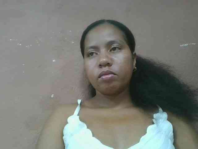 Tharcile webcam