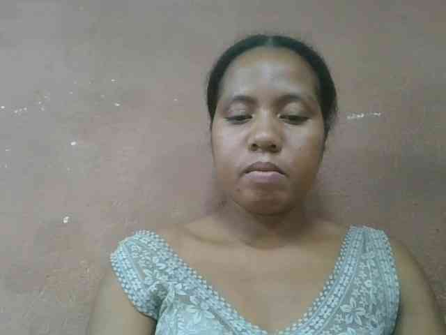 Tharcile webcam