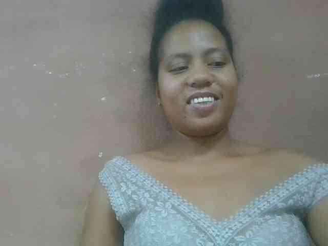 Tharcile webcam
