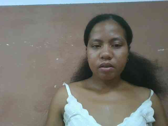 Tharcile webcam