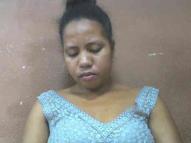 Tharcile webcam