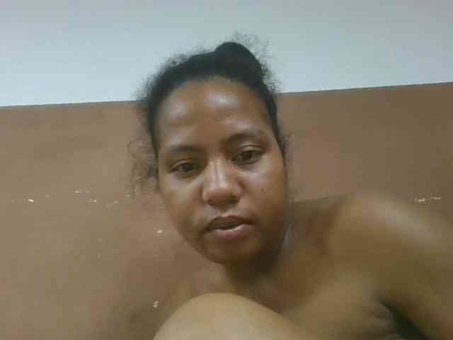 Tharcile webcam