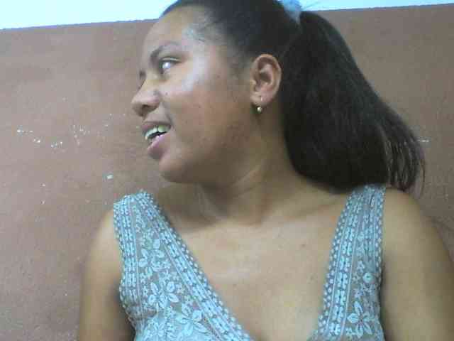Tharcile webcam