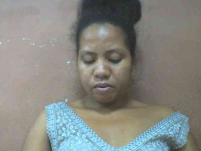 Tharcile webcam