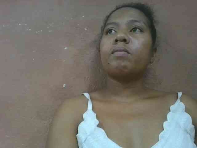 Tharcile webcam