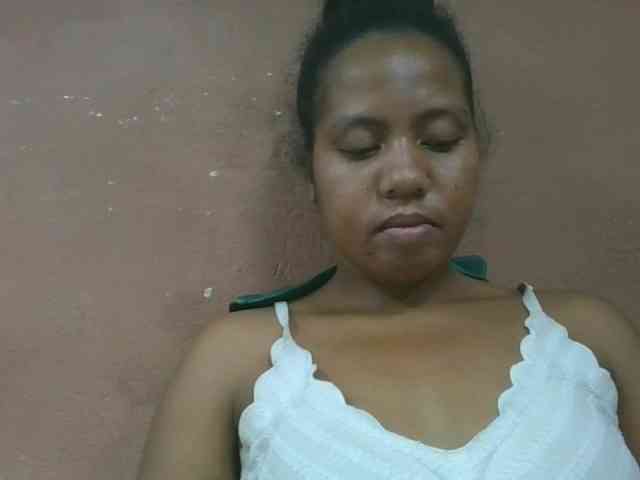 Tharcile webcam