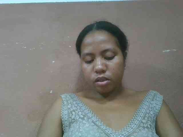 Tharcile webcam