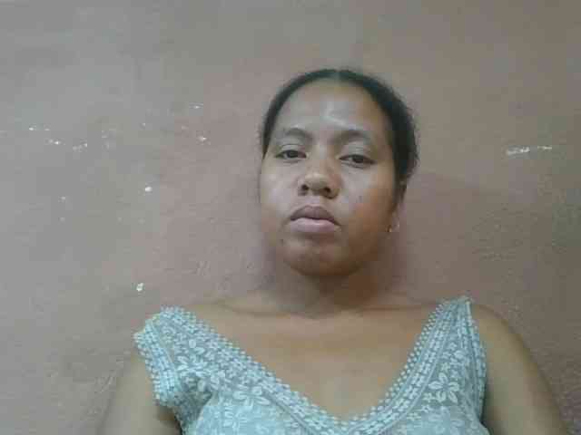 Tharcile webcam