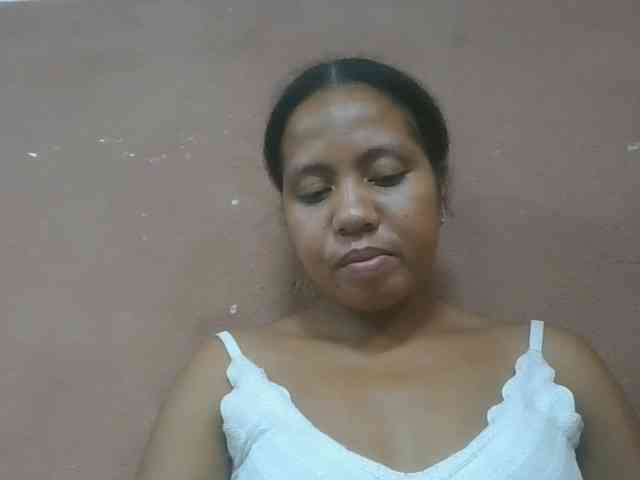 Tharcile webcam
