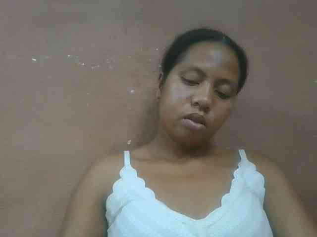 Tharcile webcam