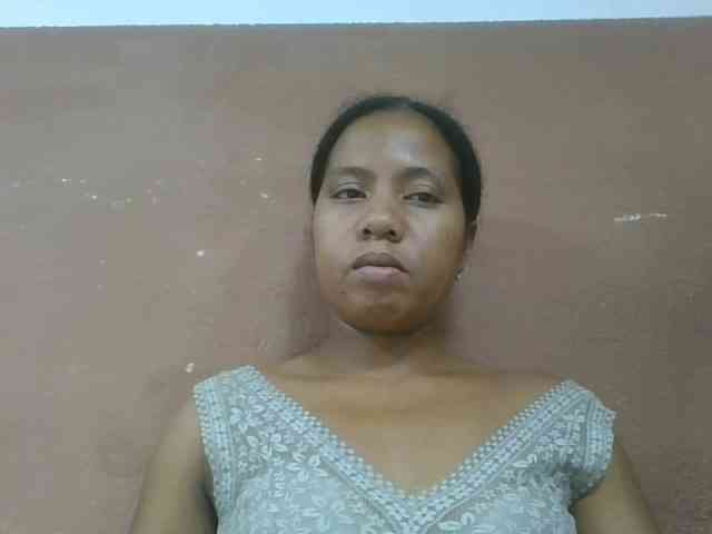 Tharcile webcam