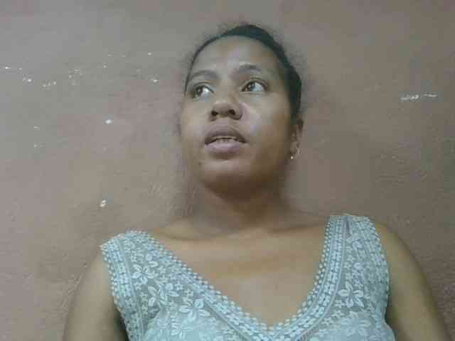 Tharcile webcam