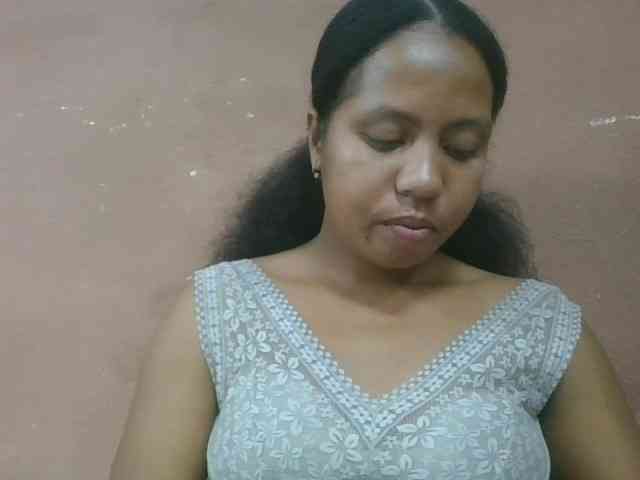 Tharcile webcam