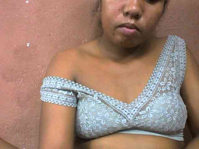 Tharcile webcam