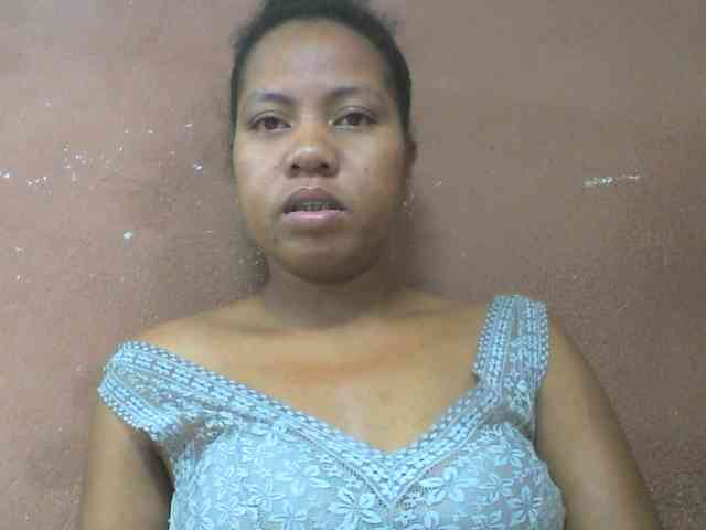 Tharcile webcam
