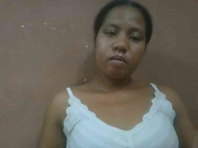 Tharcile webcam