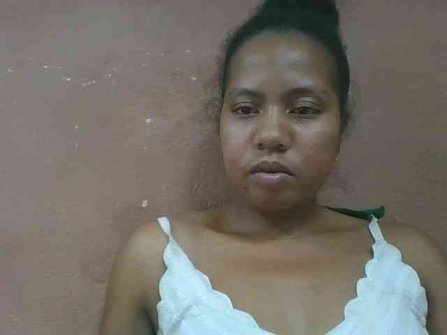 Tharcile webcam