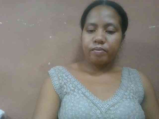 Tharcile webcam